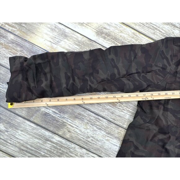 Side Stitch Button Front Tunic With Roll Tab Sleeve Camo Print Size S A381343 - Picture 10 of 13